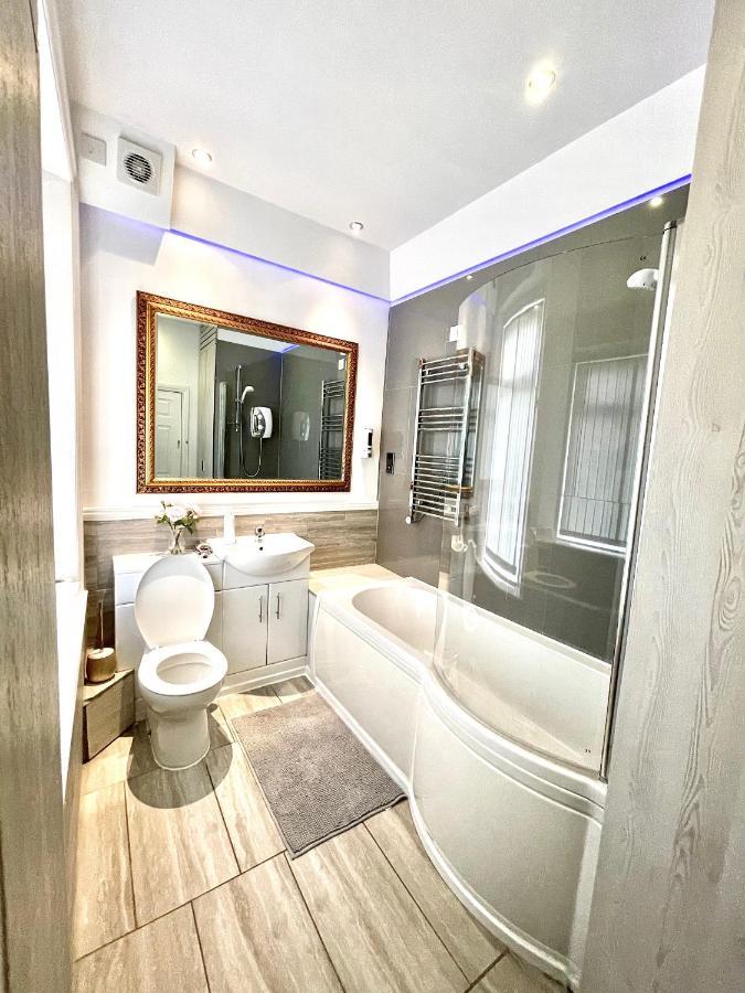 Large Luxury Apartment Blackpool Exteriér fotografie