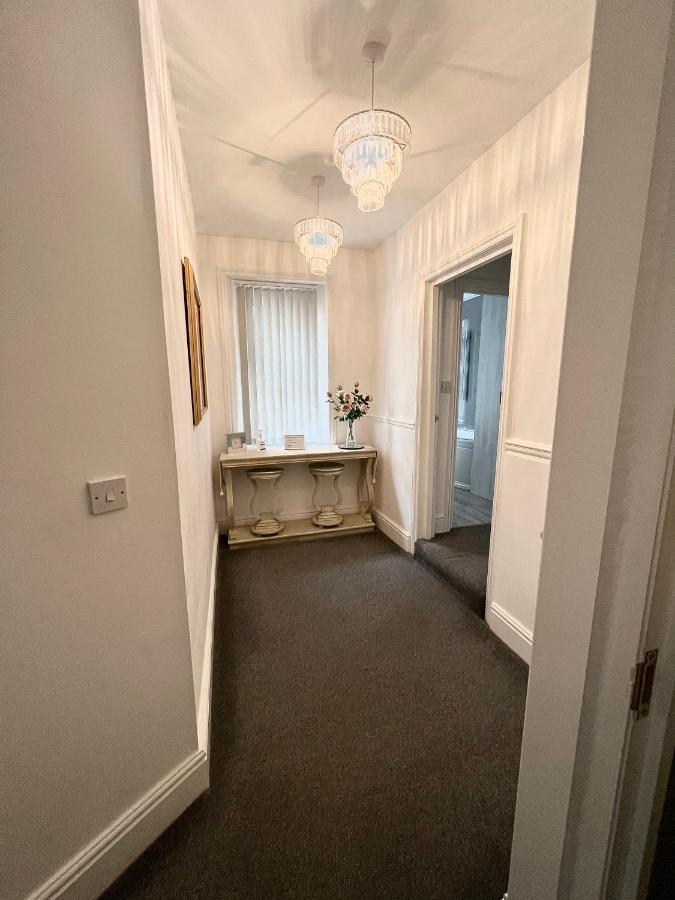 Large Luxury Apartment Blackpool Exteriér fotografie