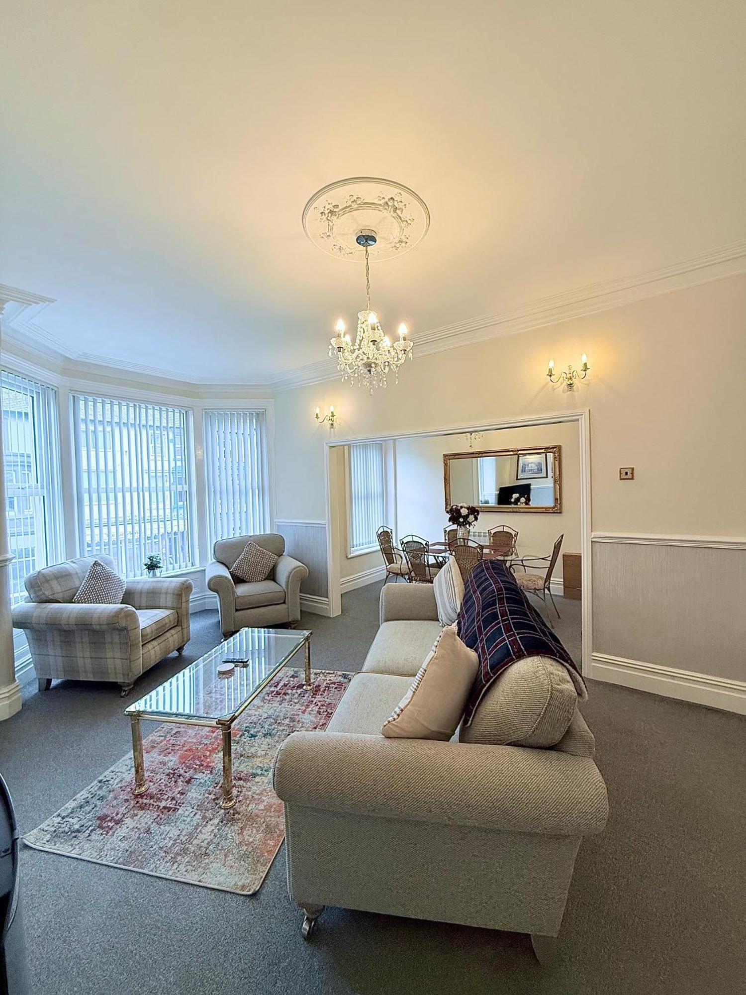 Large Luxury Apartment Blackpool Exteriér fotografie