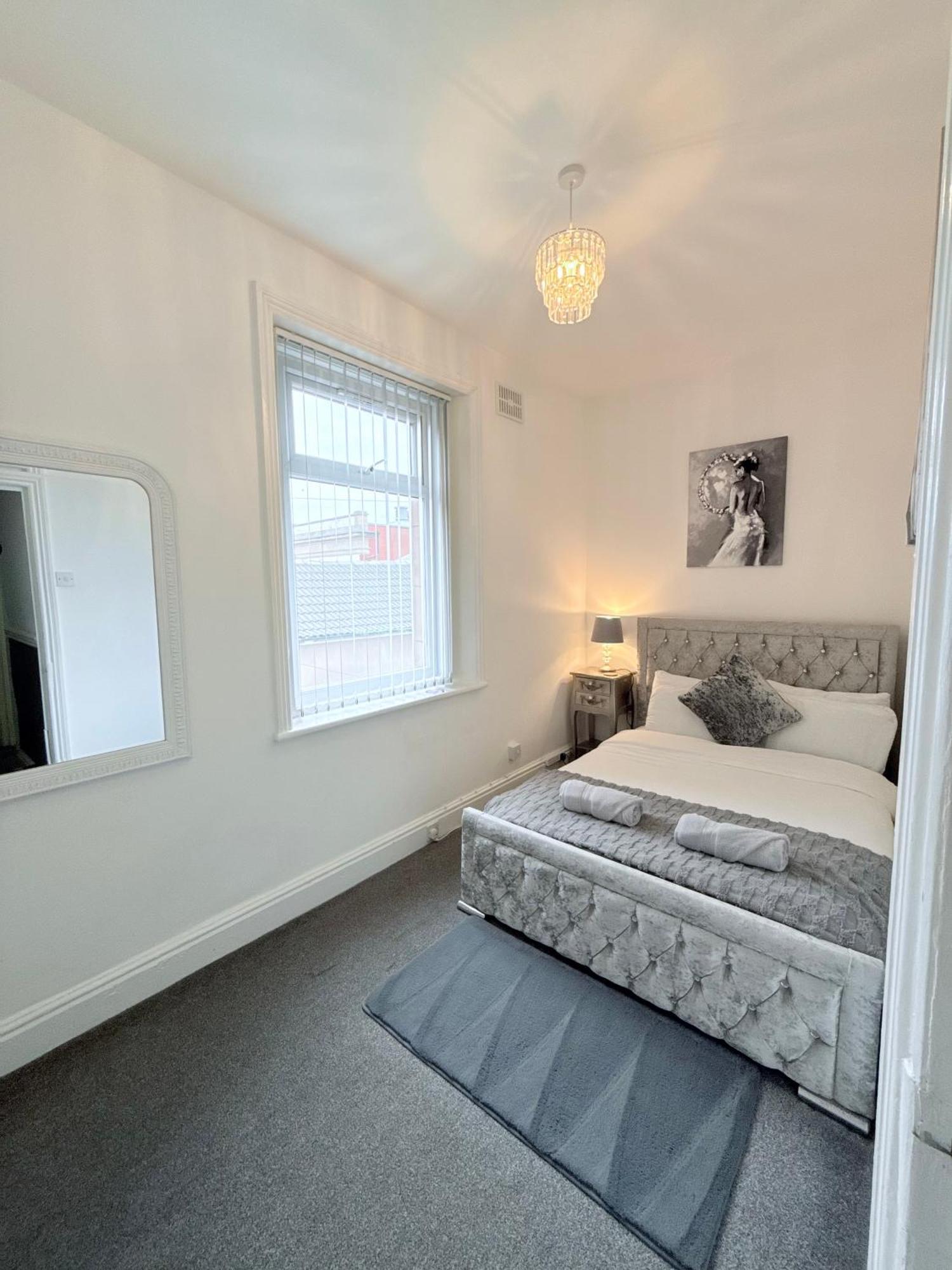Large Luxury Apartment Blackpool Exteriér fotografie